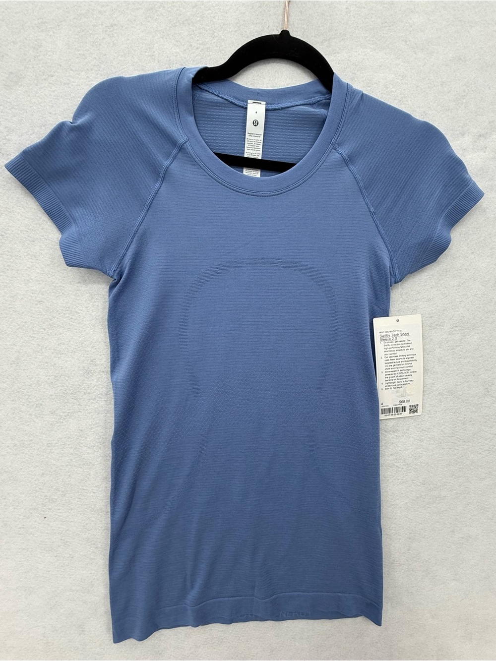 NWT‎ Lululemon Swiftly Tech Short-Sleeve Shirt 2.0 *Hip Length Prep Blue Size 4